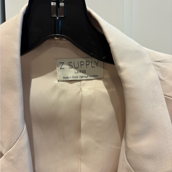 Z Supply Cinema Blazer - Picture 2 of 9